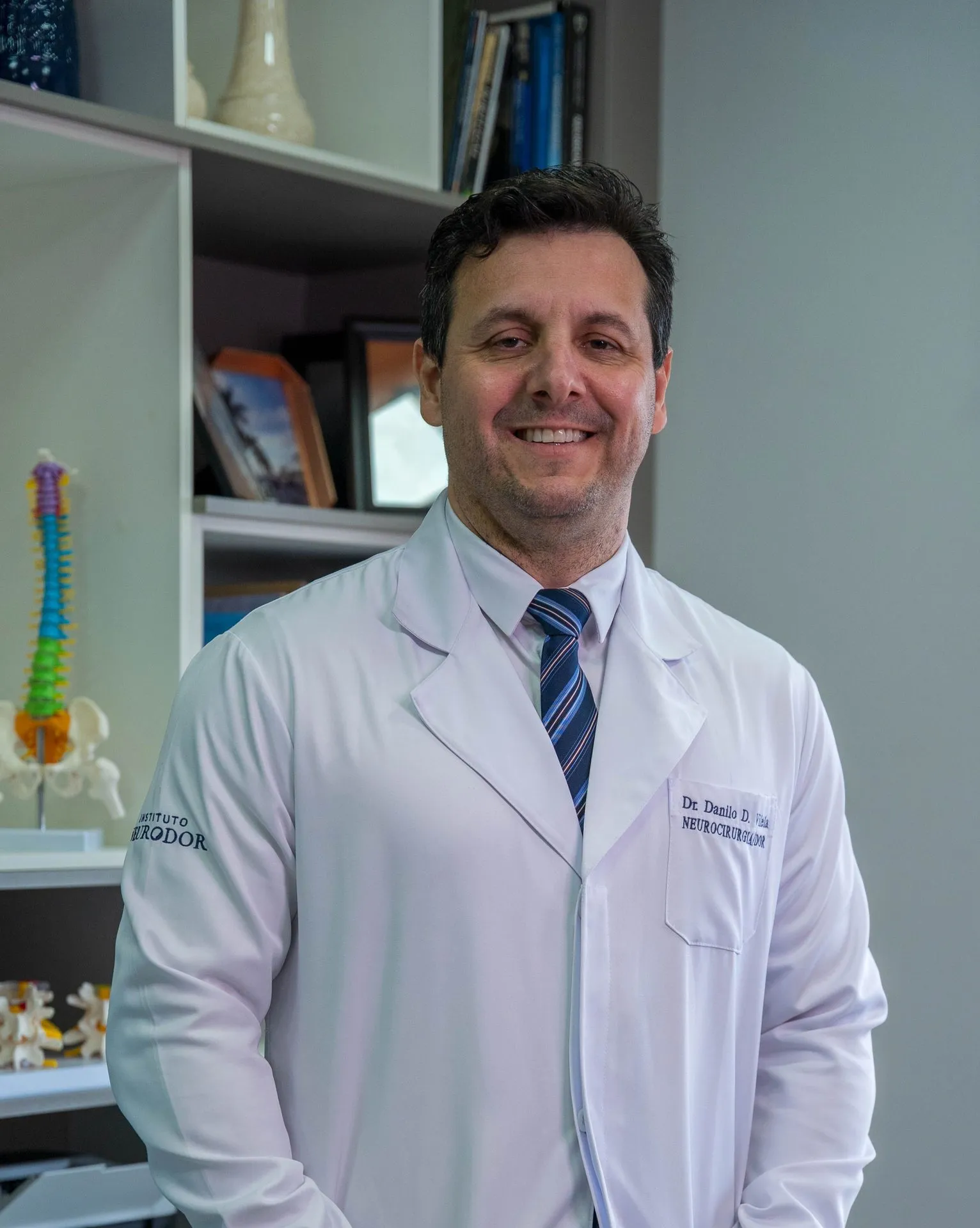 Dr. Danillo D. Vilela - Neurocirurgião